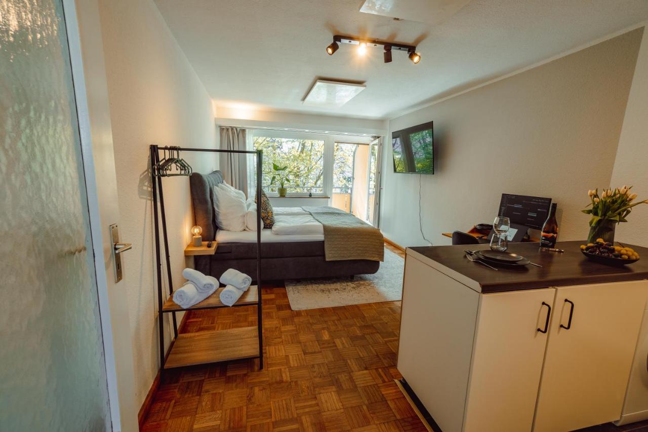 Studio Apartment Mit Parkplatz Oberesslingen Zewnętrze zdjęcie